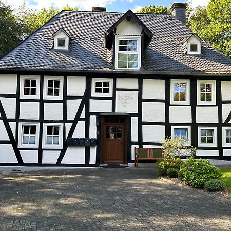 Ferienwohnung "Kleine Auszeit" Олсберг Екстериор снимка